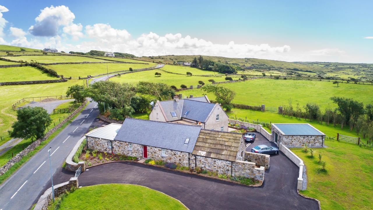 The Hazel Villa Doolin Bagian luar foto